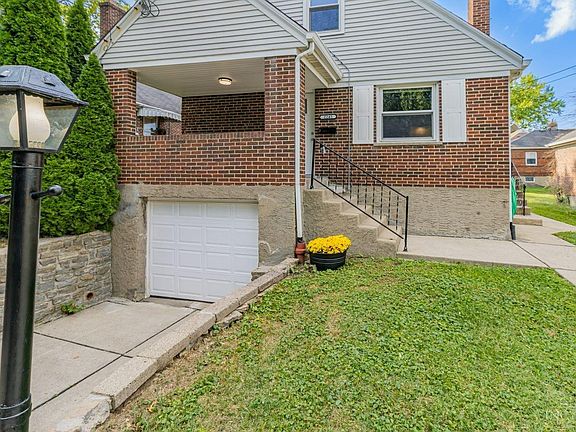 2nd image of 2245 Bremont Ave