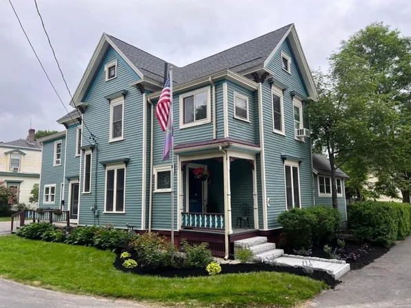 4 Holyoke Street, Brewer, ME 04412