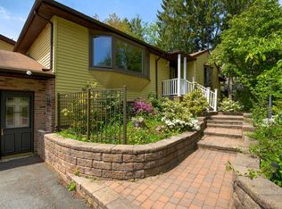 228 Treptow Rd, Somerset, NJ 08873