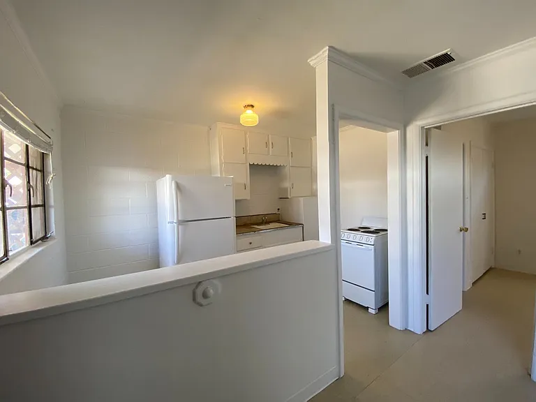 1460 Alamo St — Photo 5