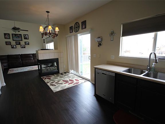 3rd image of 2382 Springside Dr