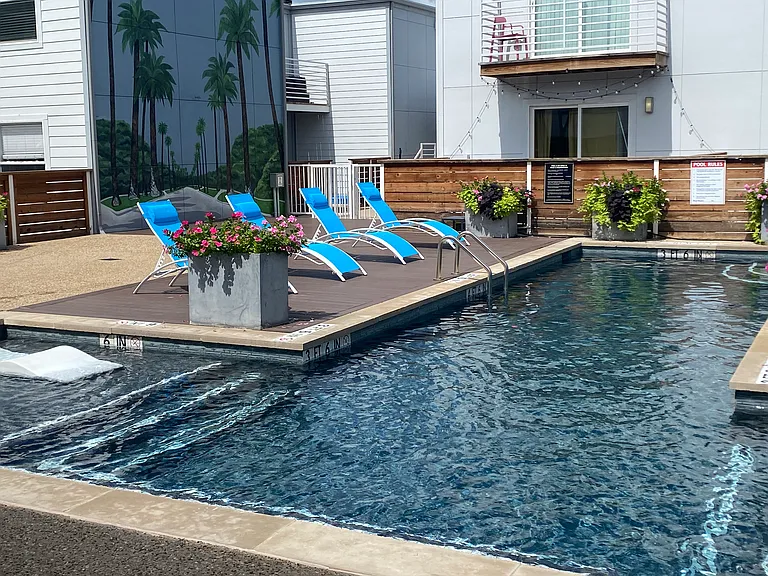 The Trousdale — Photo 3