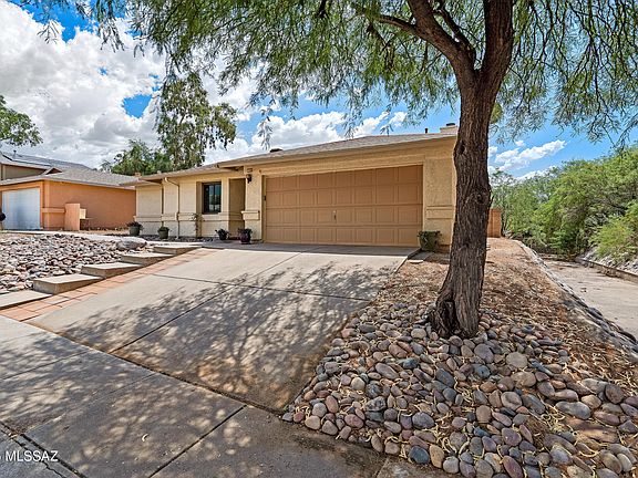 2nd image of 2871 W Camino De La Joya