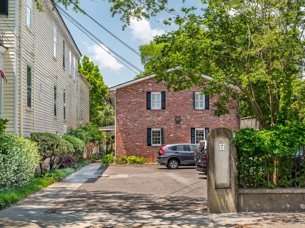 7 Logan St APT B, Charleston, SC 29401