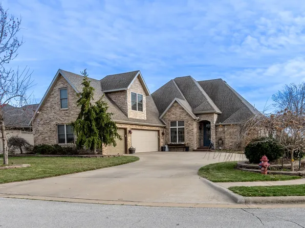 922 E Ozark Jubilee Drive, Nixa, MO 65714