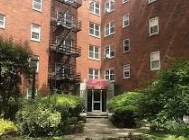 3031 Edwin Ave — Photo 15