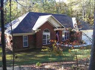 216 Slappy Dr, Hamilton, GA 31811