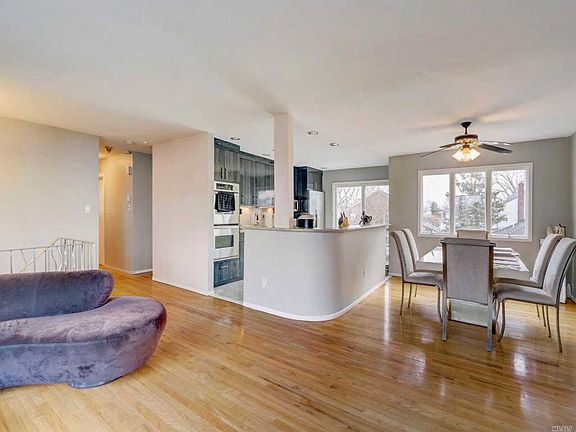 2nd image of 3053 Waverly Ave