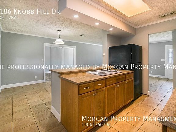 3rd image of 1186 Knobb Hill Dr