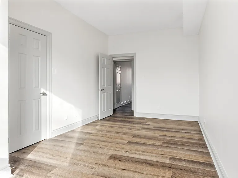 455 Somerset St W #2 — Photo 18