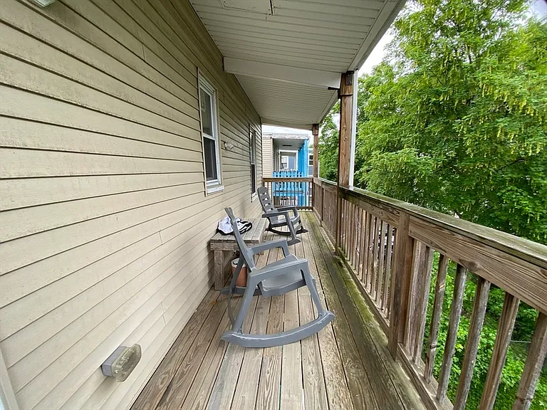 13 Hendry St #3 — Photo 16