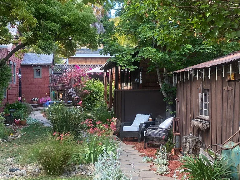 332 Bayview St #A — Photo 6