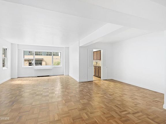 2nd image of 1381 Avenue Of The Amer #4N