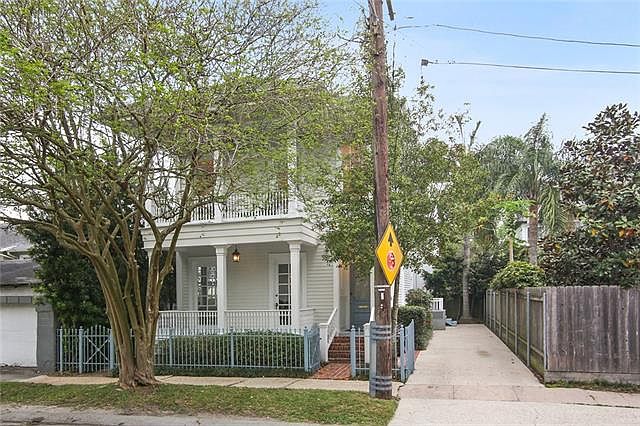 1st image of 5419 La Salle St