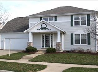 1867 Glasgow St, Valparaiso, IN 46385