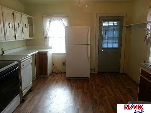 4th image of 7004 Railroad Ave