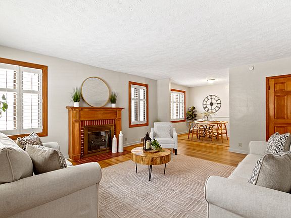 5th image of 5657 Indianola Ave