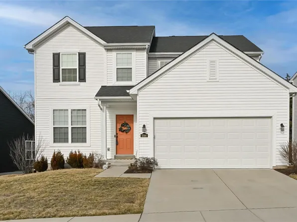 2098 Henley Woods Dr, Arnold, MO 63010