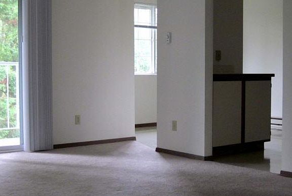 2nd image of 3615 Bennett Dr #1639132