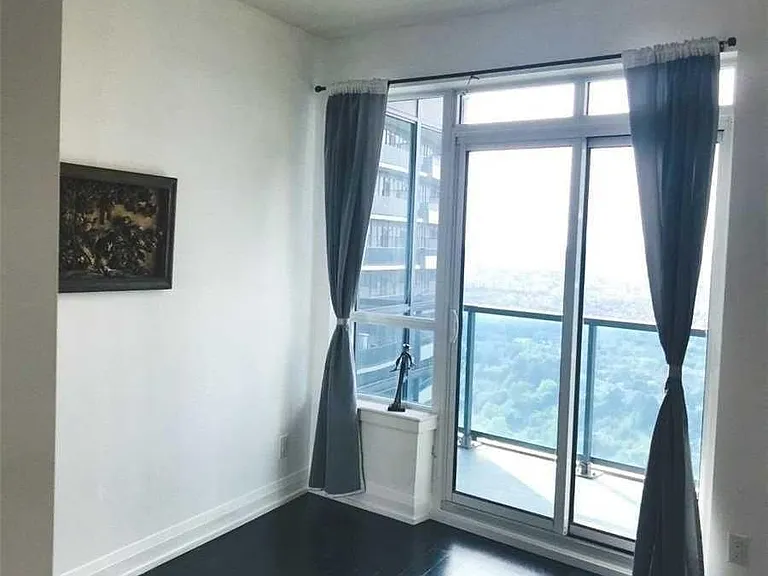 7161 NE Yonge St N #2432 — Photo 7
