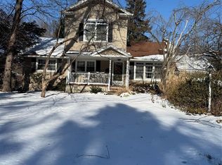 460 Ridgewood Rd, Washington Township, NJ 07676