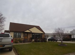 3719 Blair Ct, Blasdell, NY 14219