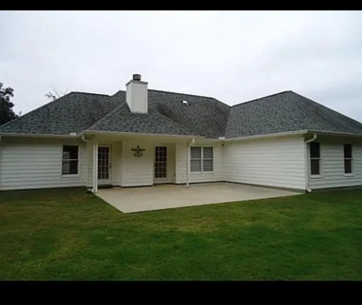 1902 Tranquil Ln — Photo 3