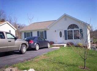 369 Moonlight Ln, Martinsburg, WV 25404