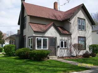 128 W Franklin St, Waupun, WI 53963