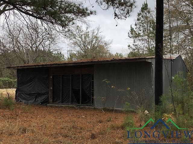 2nd image of 3787 Almond Rd