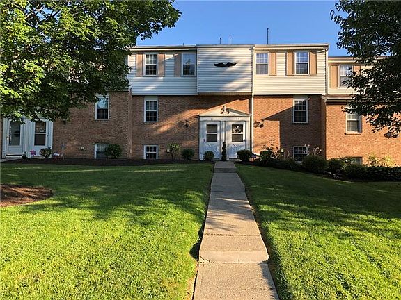 2nd image of 317 Bellford Ct