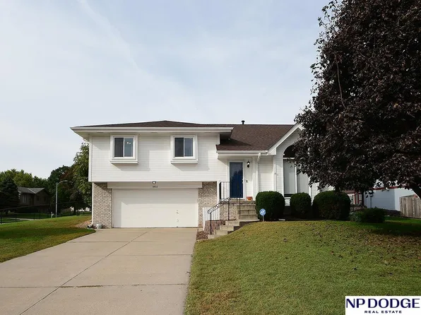 3406 S 152nd St, Omaha, NE 68144
