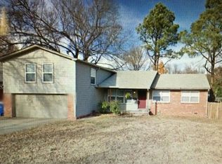 2517 E 56th Pl, Tulsa, OK 74105