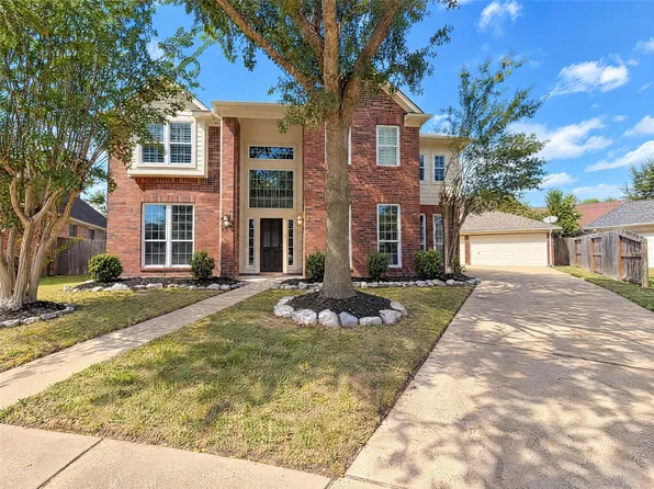7927 High Knoll Ln, Houston, TX 77095