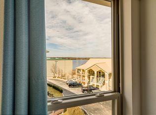135 Upper Emerald Bay Circle #G-13 BLDG G, Hollister, MO 65672
