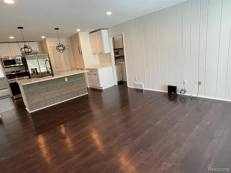 4609 Mankato Ave — Photo 6