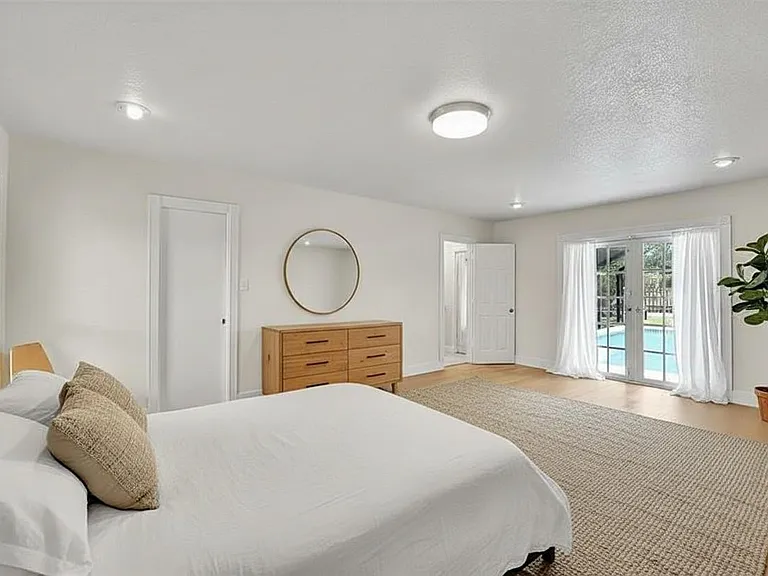 1480 SW 66th Ter — Photo 25