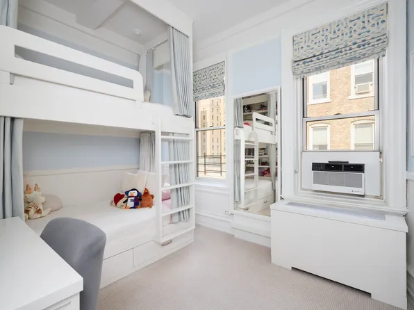 122 East 82nd Street image 4 of 6