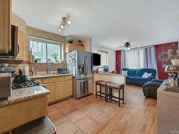2nd image of 2219 120th Street