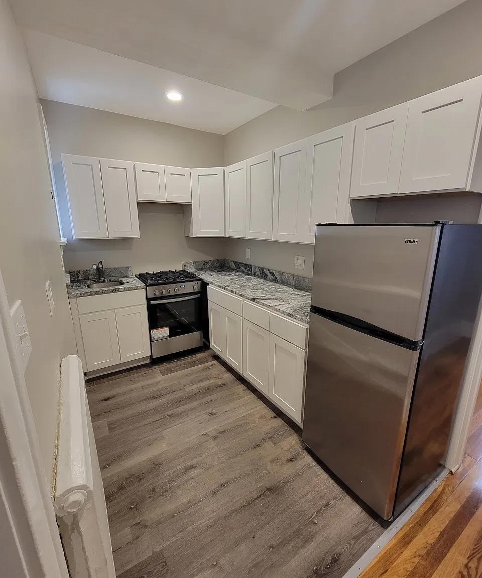 1 bed, $1,050 — Photo 2