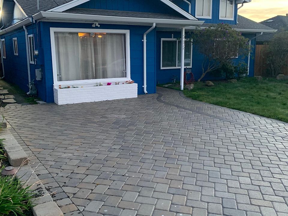 Pull up to your new home!