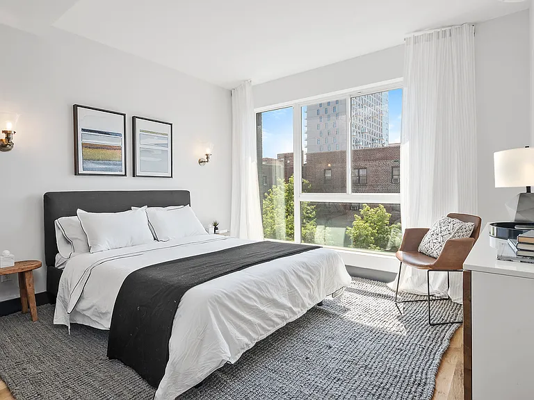 733 Rogers Ave #401 — Photo 5