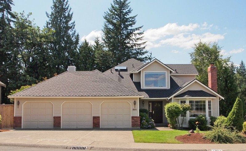 1st image of 1851 230th Ave NE