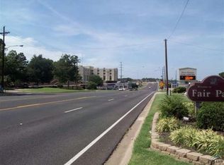 1701 N Jefferson Ave, Mount Pleasant, TX 75455