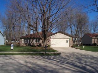 907 S Vanceburg Dr, Indianapolis, IN