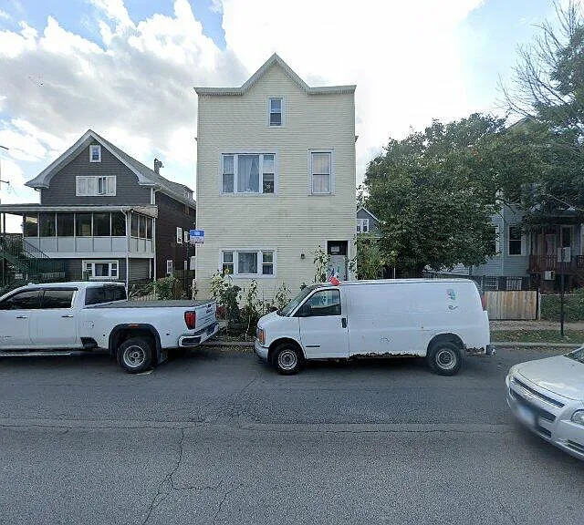 2649 W 47th St #B — Photo 1