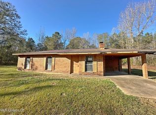 10009 Red Lick Rd, Lorman, MS 39096