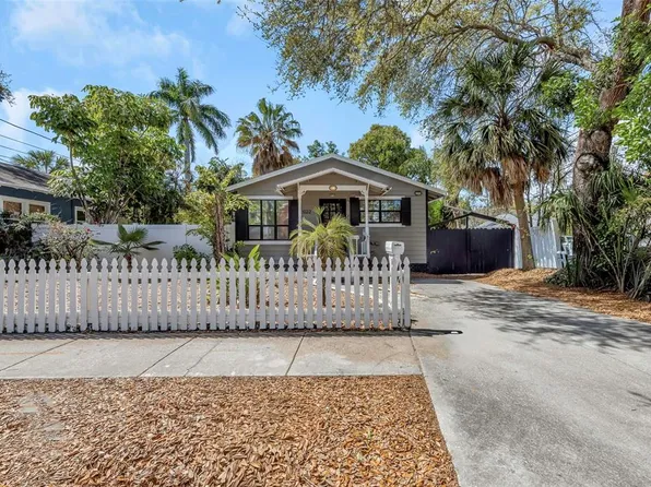 1022 8th St N, Saint Petersburg, FL 33701