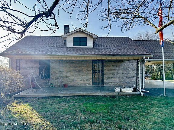 2nd image of 320 Watauga Dr