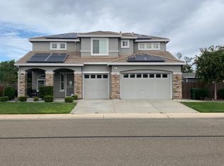 201 Daisy Dr, Galt, CA 95632
